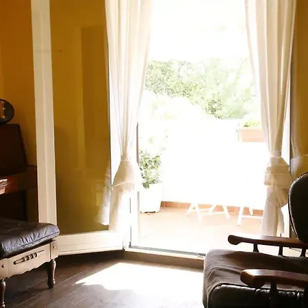 Apartament Ema
